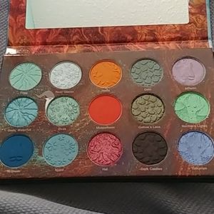 Nomad - Iceland Ice & Fire palette